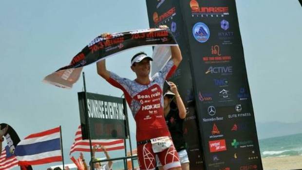 cyril viennot vainqueur du 70 3 vietnam