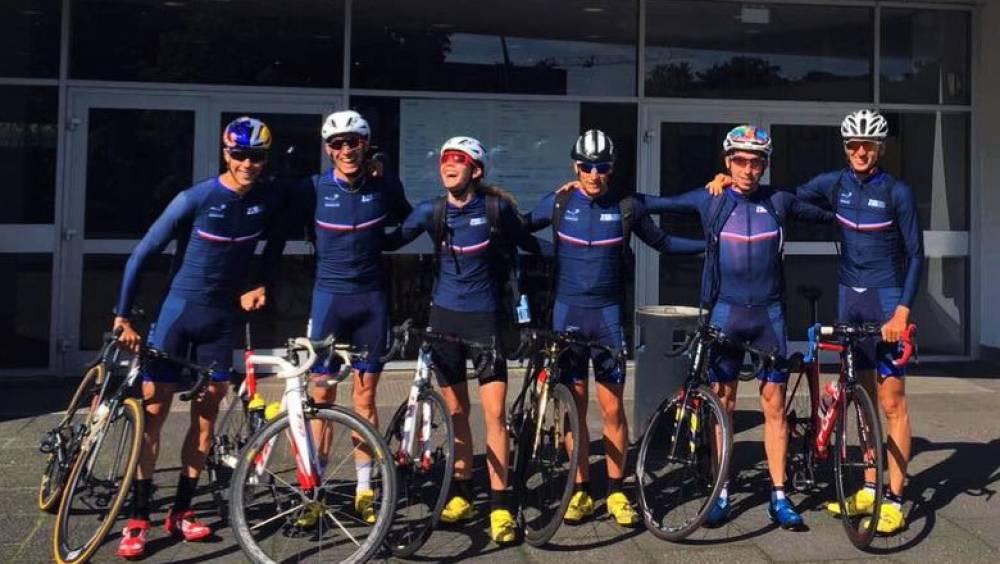 wts hambourg six bleus aux dents longues