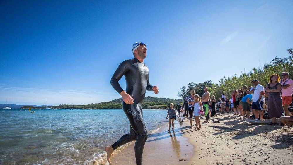 lete indien sur le triathlon original de porquerolles
