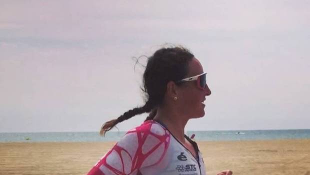 les francais deboulent et deroulent a empuriabrava