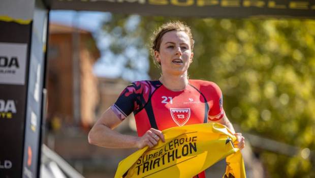 super league toulouse taylor brown et wilde vainqueurs dans une ambiance de feu