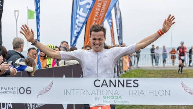 sicot et viain vainqueurs du cannes international triathlon 2024