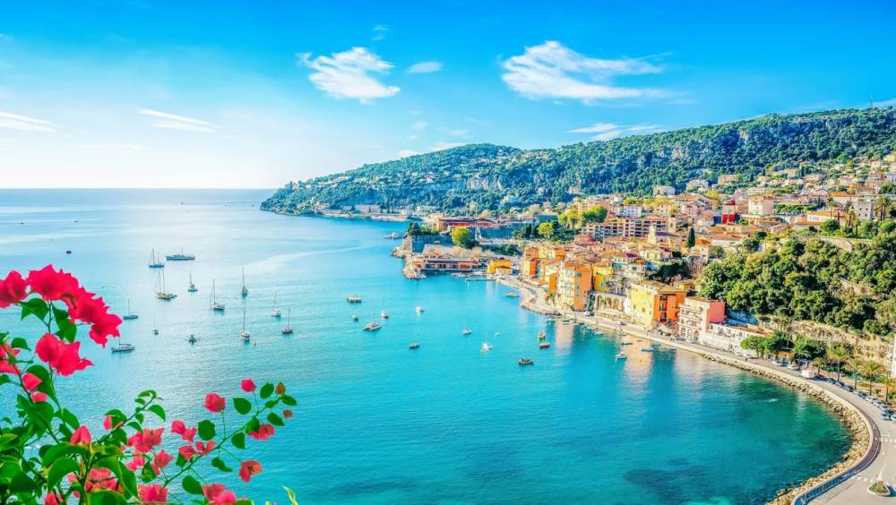 le t100 french riviera debarque en france en 2025