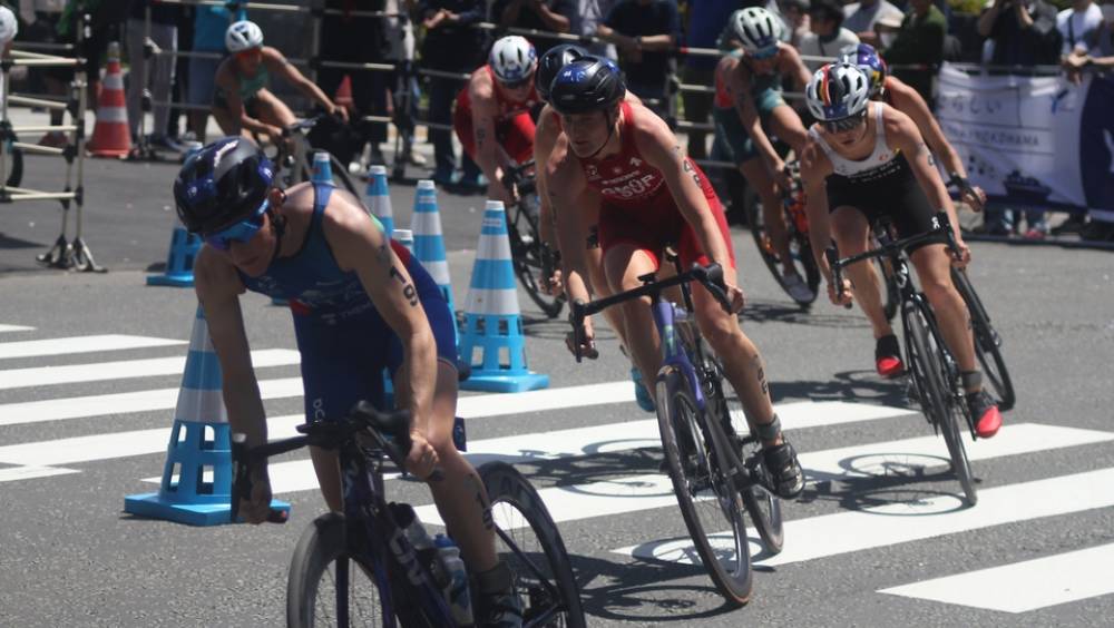 japon des triathletes epreuves mythiques des defis urbains