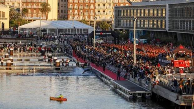 ironman valence 2026 sam laidlow cathia schar imposent avec des records