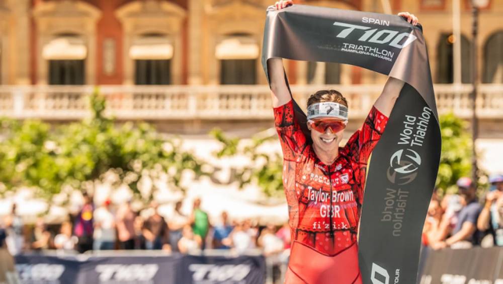 taylorbrown remporte premiere victoire t100 pampelunenavarre